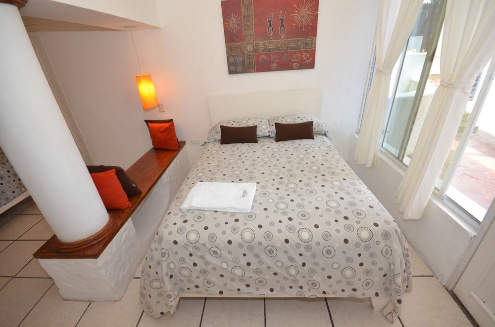 Casa Opuntia Bed & Breakfast Пуерто Бакерисо Морено Екстериор снимка