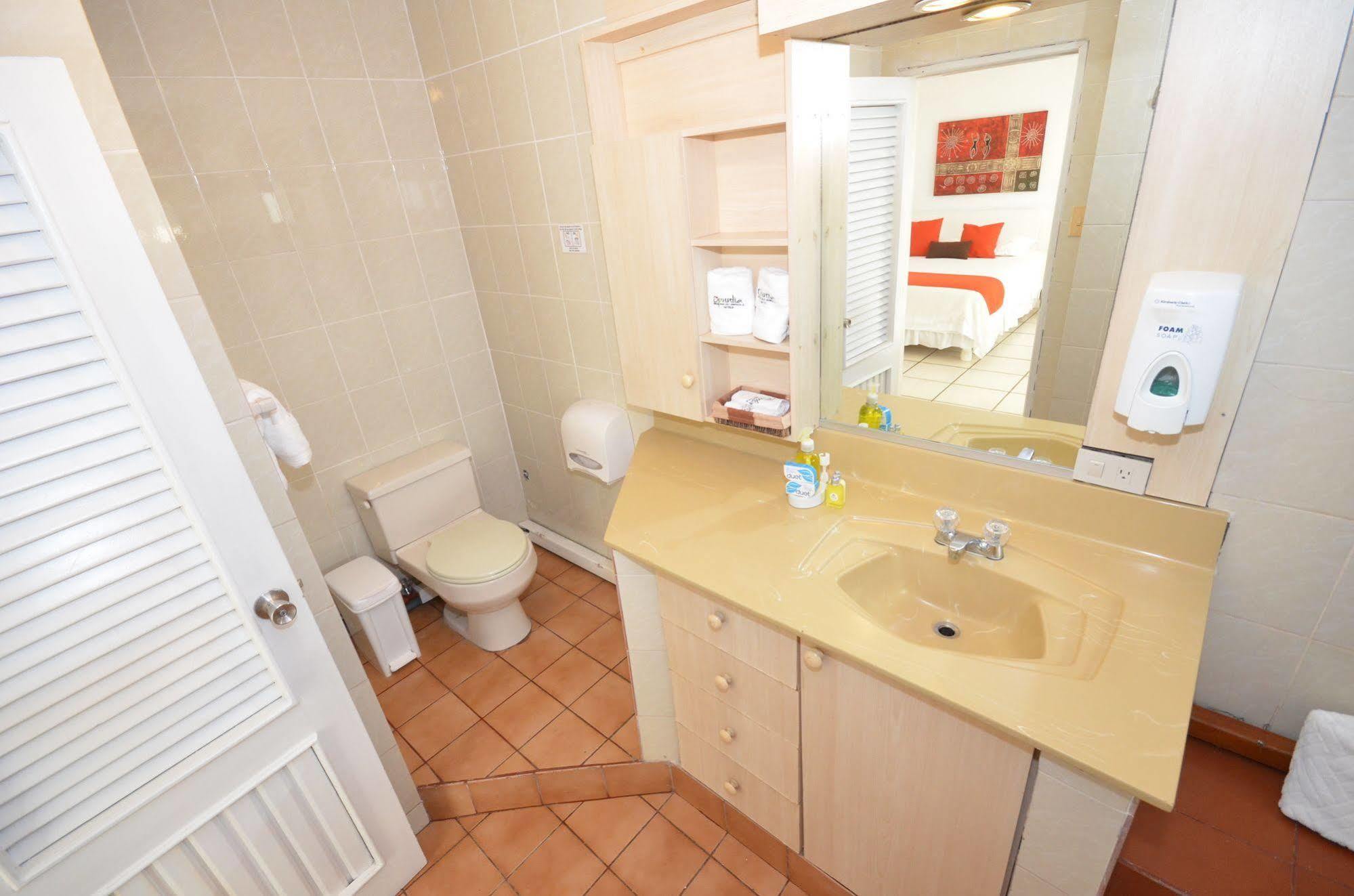 Casa Opuntia Bed & Breakfast Пуерто Бакерисо Морено Екстериор снимка