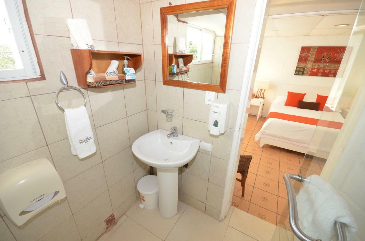 Casa Opuntia Bed & Breakfast Пуерто Бакерисо Морено Екстериор снимка